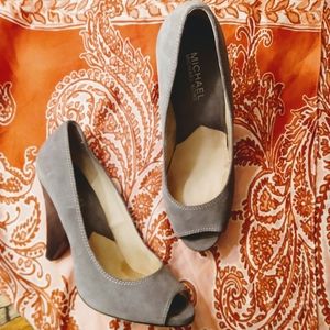 Michael Michael Kors grey suede peep toe heels